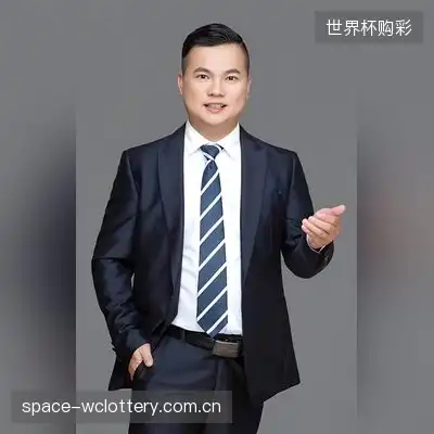 侯凌麟
